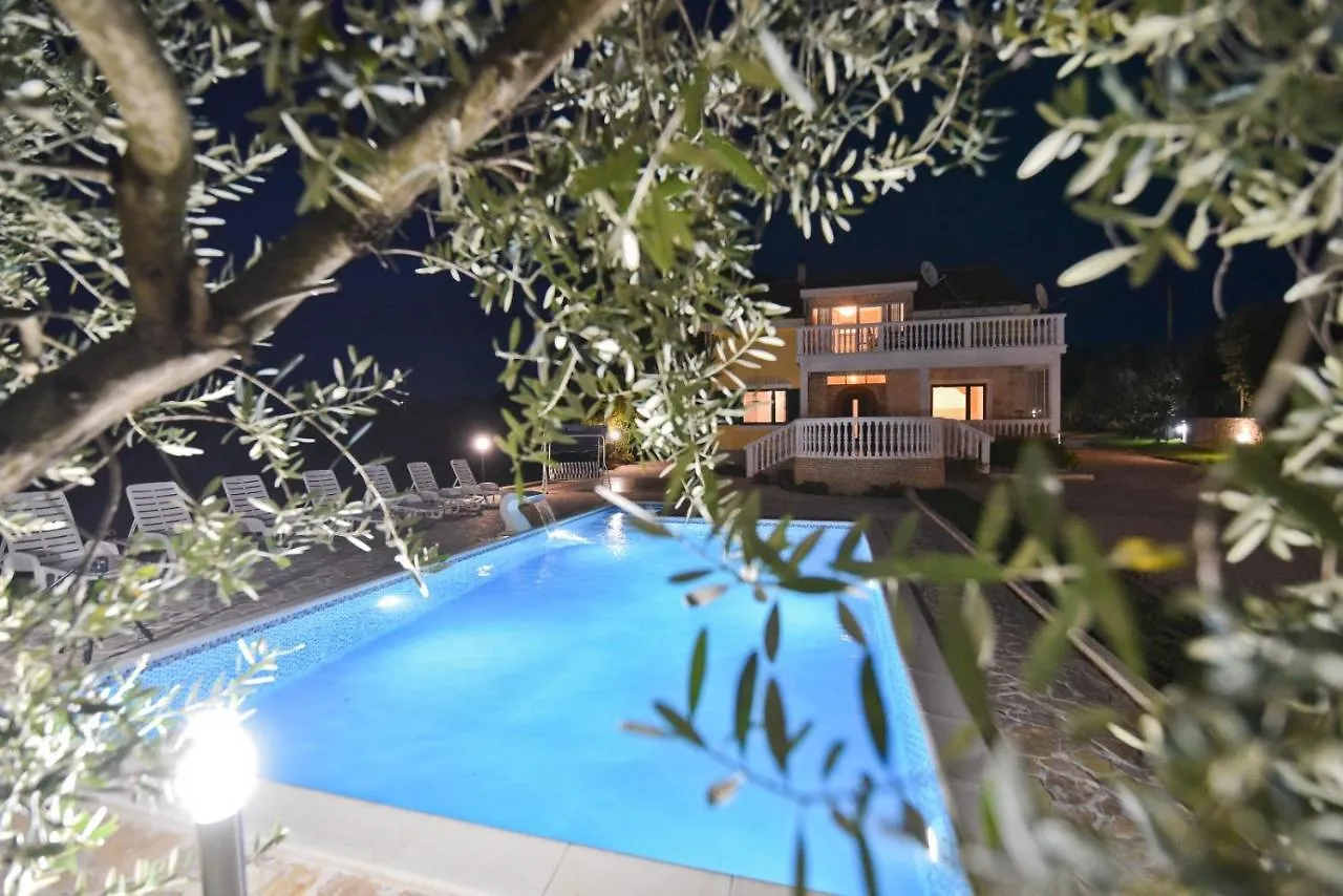 Sime Vacation House Villa Polaca 0*,