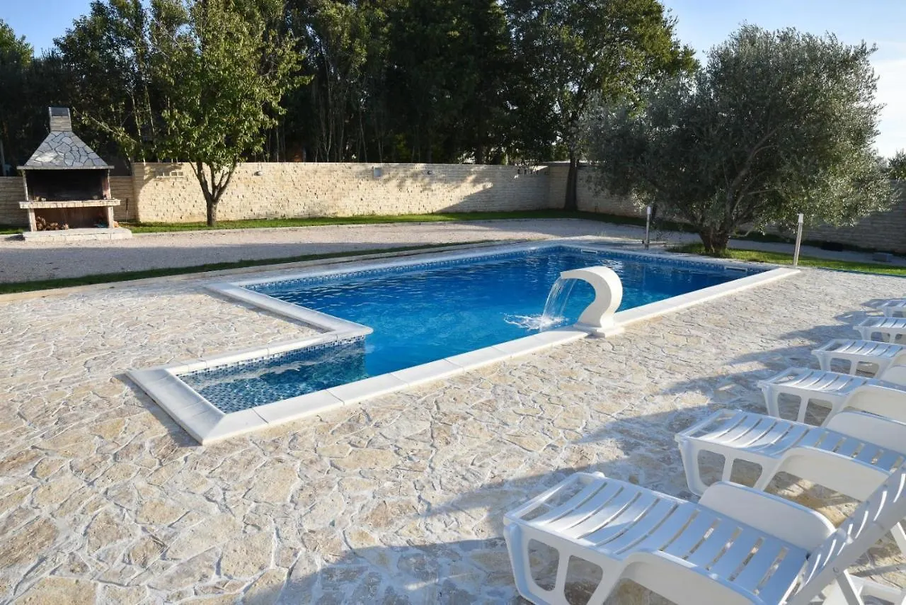 Sime Vacation House Villa Polaca 0*,